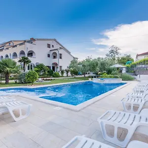 Aparthotel Pansion Dujmovic 2, Porat (Krk)